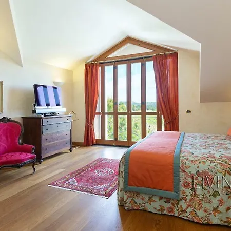 Landhaus I Turri Cremolino